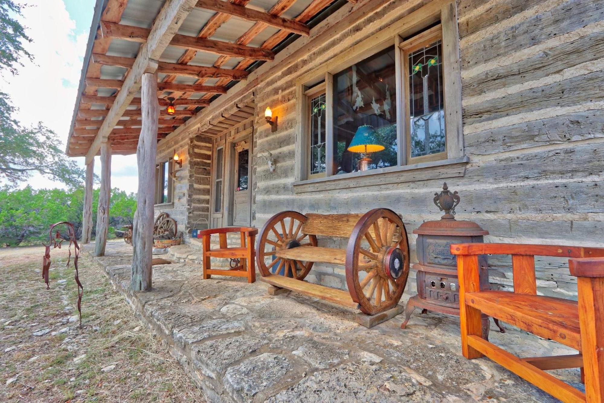 Log Cabin At Old Glory Ranch Уимберли Экстерьер фото